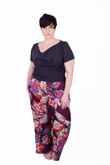 Mayes NYC Frances Wide Leg Lounge Pant in Leaf print worn by model Max