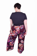 Mayes NYC Frances Wide Leg Lounge Pant in Leaf print worn by model Max